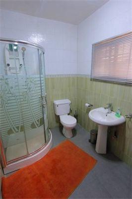 Number 95 Suites لاغوس الغرفة الصورة