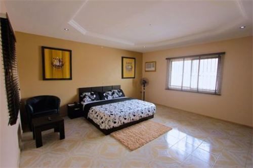 Number 95 Suites لاغوس المظهر الخارجي الصورة